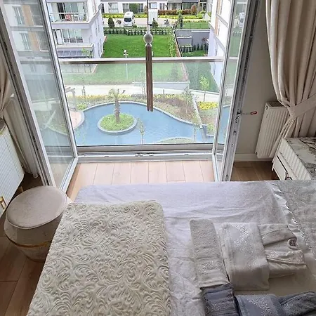 Διαμέρισμα 2bedrooms 2washrooms With Parking. Near Starbucks *